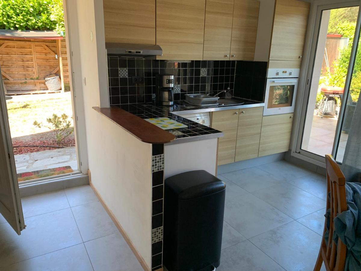 Magnifique Bas De Villa Deux Chambres Situe Pres Des Plages Et Du Golf Сен-Бриак-сюр-Мер Екстериор снимка