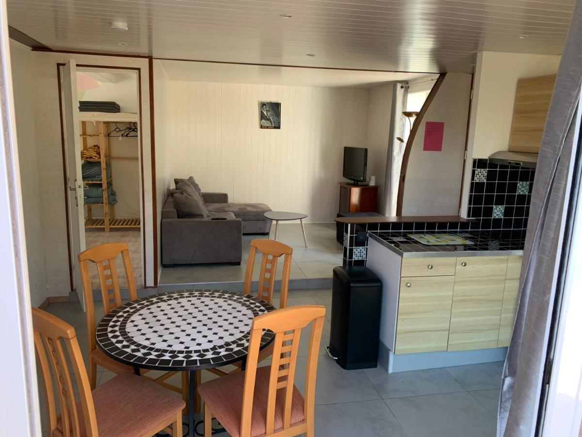 Magnifique Bas De Villa Deux Chambres Situe Pres Des Plages Et Du Golf Сен-Бриак-сюр-Мер Екстериор снимка