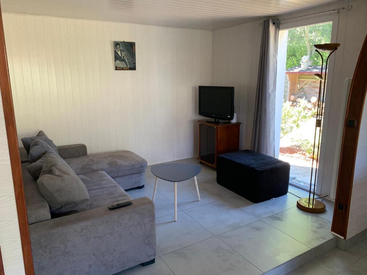 Magnifique Bas De Villa Deux Chambres Situe Pres Des Plages Et Du Golf Сен-Бриак-сюр-Мер Екстериор снимка