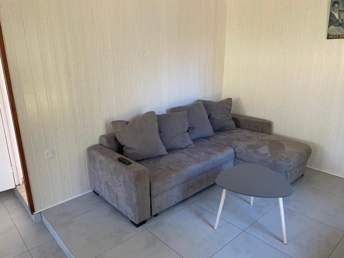 Magnifique Bas De Villa Deux Chambres Situe Pres Des Plages Et Du Golf Сен-Бриак-сюр-Мер Екстериор снимка