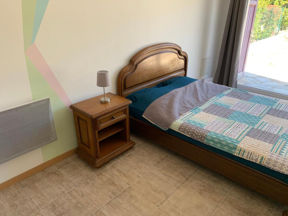 Magnifique Bas De Villa Deux Chambres Situe Pres Des Plages Et Du Golf Сен-Бриак-сюр-Мер Екстериор снимка