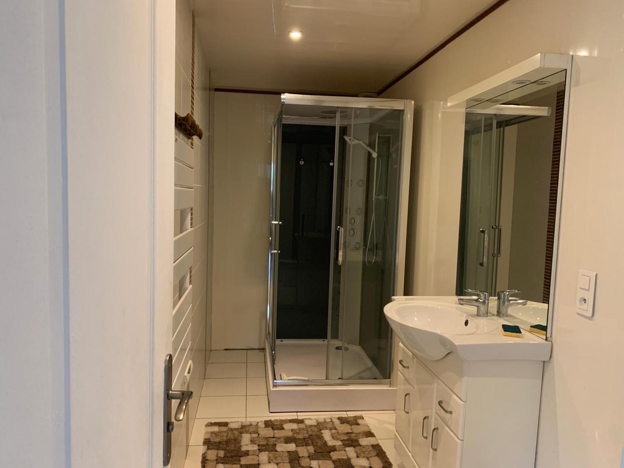 Magnifique Bas De Villa Deux Chambres Situe Pres Des Plages Et Du Golf Сен-Бриак-сюр-Мер Екстериор снимка